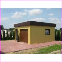 Gara� 5x5 ocieplany z bram� segmentow�