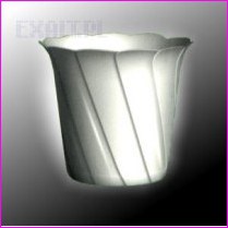 Doniczka Plastikowa Palma Bia�a o �rednicy 19cm. Cena za 25szt